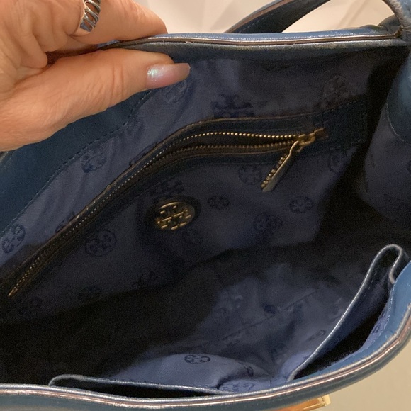 2pc Tory Burch Blue 💙 Leather Purse,Tory Burch Glasses Case,St Laurent Cloth - Picture 9 of 12